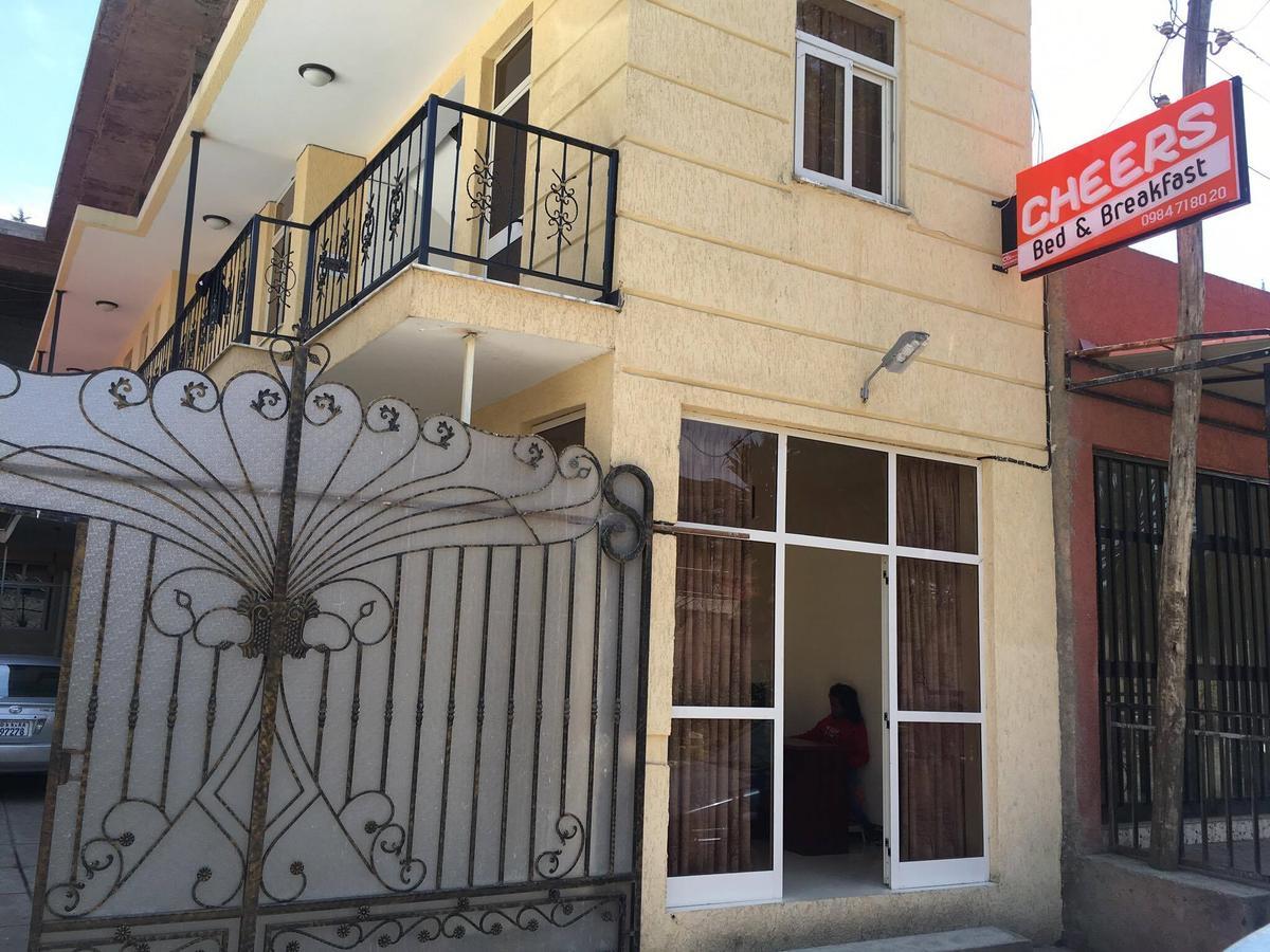 Cheers Bed & Breakfast Adís Abeba Exterior foto